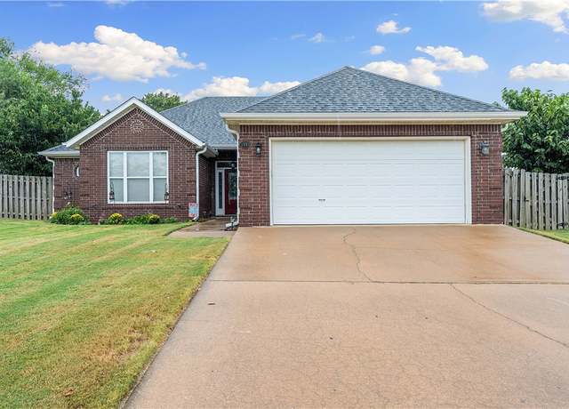 Property at 1140 Shiraz Dr, Centerton, AR 72719, 3 beds, 2 baths