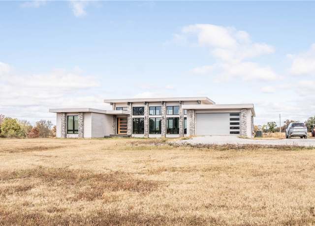 Property at 14338 Fruitwood Rd, Gravette, AR 72736, 4 beds, 2.5 baths