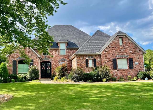 Property at 4603 W Mossy Oak Trl, Rogers, AR 72758, 4 beds, 3.5 baths