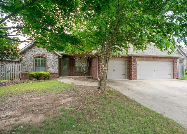 Property at 3402 Crosswinds Blvd, Bentonville, AR 72713, 4 beds, 3 baths