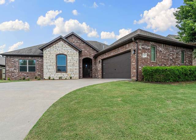 Property at 6305 Shady Side Ave, Bentonville, AR 72713, 4 beds, 2.5 baths