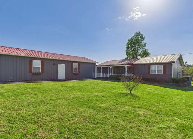 Property at 10935 Jones Rd, Everton, AR 72633, 3 beds, 2.5 baths