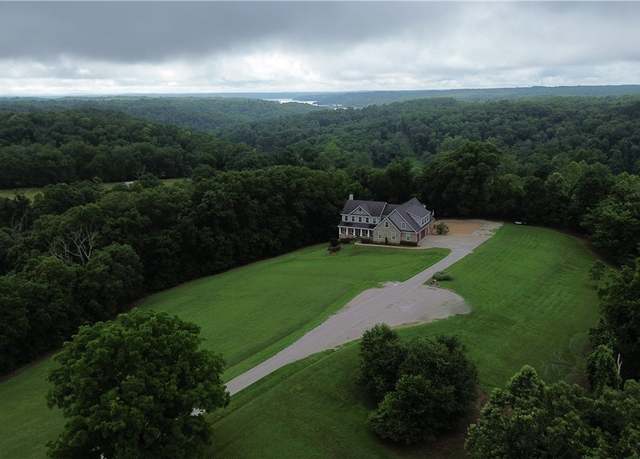 Property at 11010 Meadow Lark Rd, Rogers, AR 72756, 6 beds, 5.5 baths
