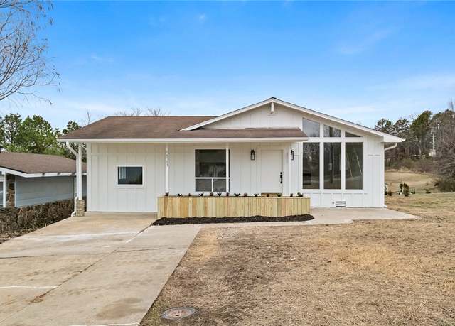 Property at 16503 N Cypress Ln, Rogers, AR 72756, 3 beds, 3 baths