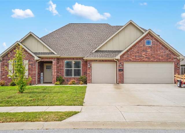 Property at 467 Tartaglia Ave, Springdale, AR 72762, 4 beds, 3 baths
