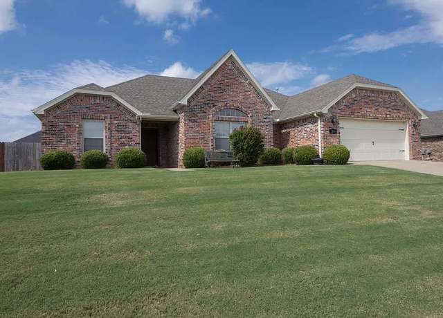 Property at 3100 SW Bensonwood St, Bentonville, AR 72713, 3 beds, 2 baths