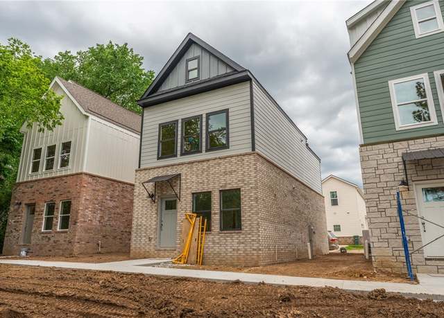 Property at 1327 S Van Buren Ave, Fayetteville, AR 72701, 2 beds, 2 baths