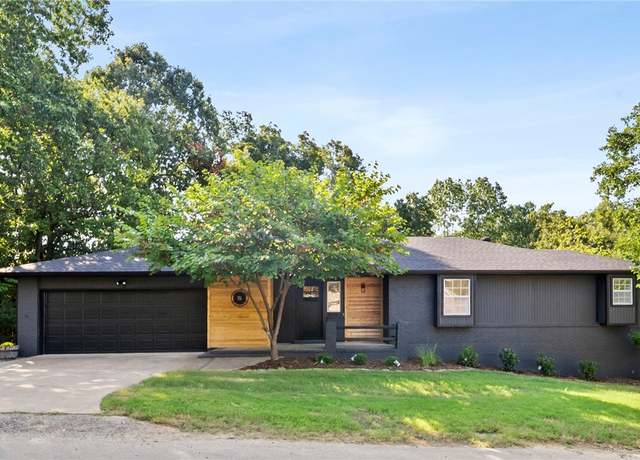 Property at 5 Dunvegan Ln, Bella Vista, AR 72715, 3 beds, 3 baths