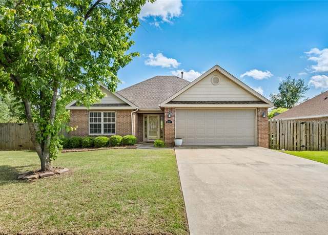 Property at 3269 Rosemary Ave, Springdale, AR 72764, 3 beds, 2 baths
