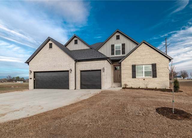 Property at 298 Fiori St, Springdale, AR 72762, 4 beds, 3 baths