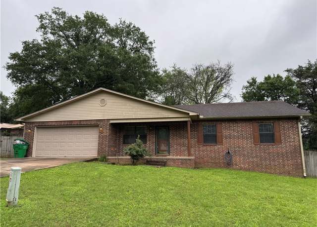 Property at 144 Kaeli Cv, Dover, AR 72837, 3 beds, 2 baths