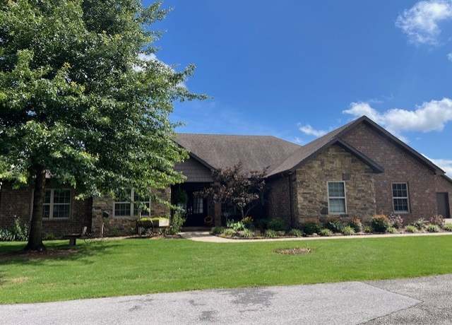 Property at 460 Viney Grove Rd, Prairie Grove, AR 72753, 3 beds, 2 baths