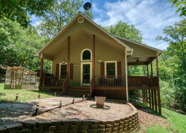 Property at 7 Lakeside Rd, Eureka Springs, AR 72631, 3 beds, 2 baths