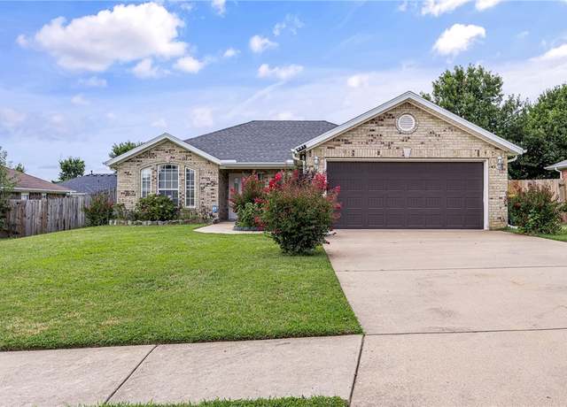 Property at 551 Firewood Dr, Centerton, AR 72719, 3 beds, 2 baths