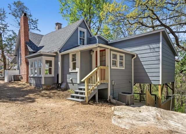 Property at 5 Kingshighway, Eureka Springs, AR 72632, 3 beds, 3 baths