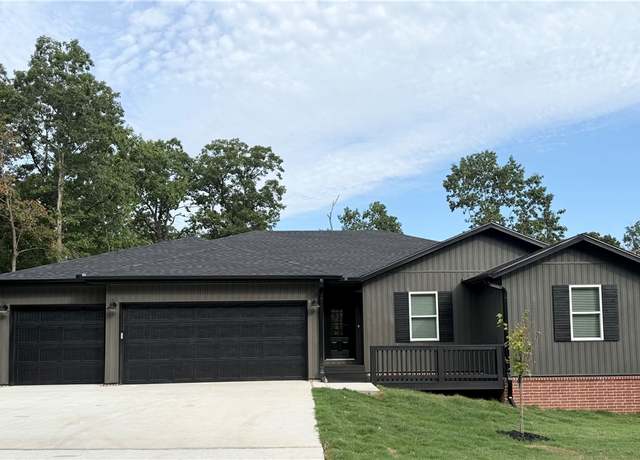 Property at 11 Kirkcolm Dr, Bella Vista, AR 72715, 3 beds, 2.5 baths