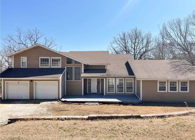 Property at 6429 S Highway 43, Harrison, AR 72601, 5 beds, 4.5 baths