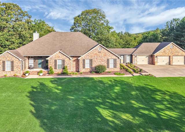 Property at 19859 Neills Bluff Rd, Springdale, AR 72764, 4 beds, 3 baths