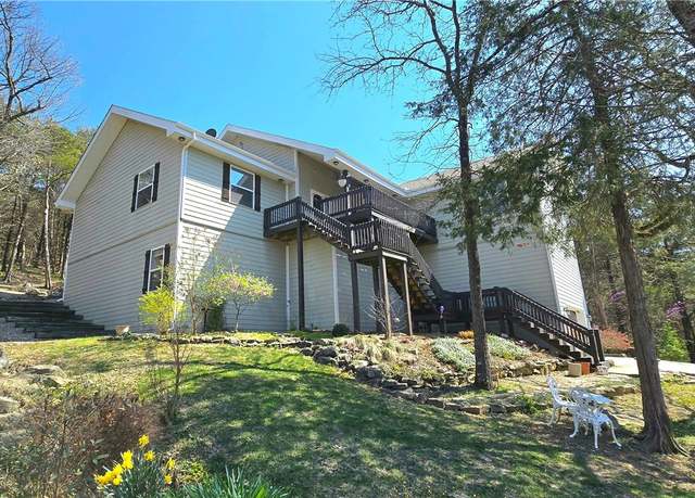 Property at 1401 Vickie Cir, Berryville, AR 72616, 6 beds, 4 baths
