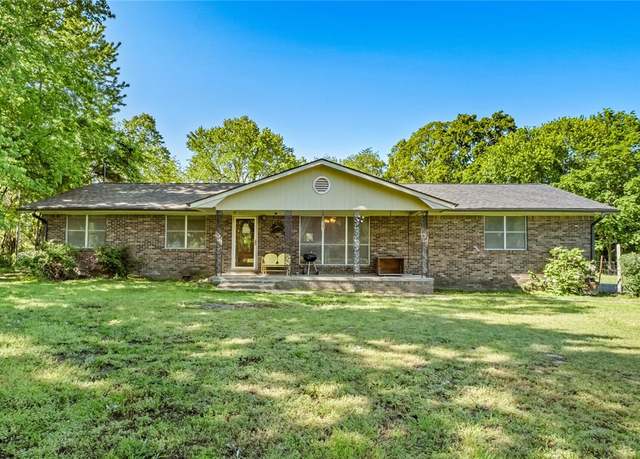 Property at 22089 Highway 62, Summers, AR 72769, 3 beds, 2 baths