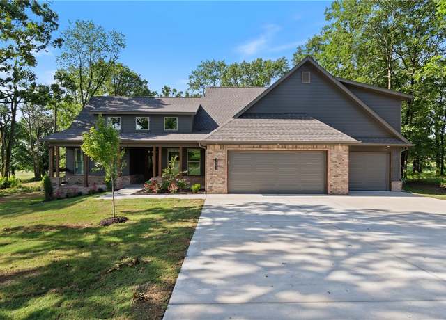 Property at 1051 NW Vaughn, Bentonville, AR 72712, 4 beds, 3.5 baths
