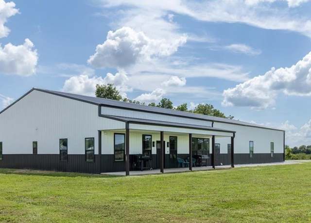 Property at 24885 Austin Rd, Gravette, AR 72736, 4 beds, 2.5 baths