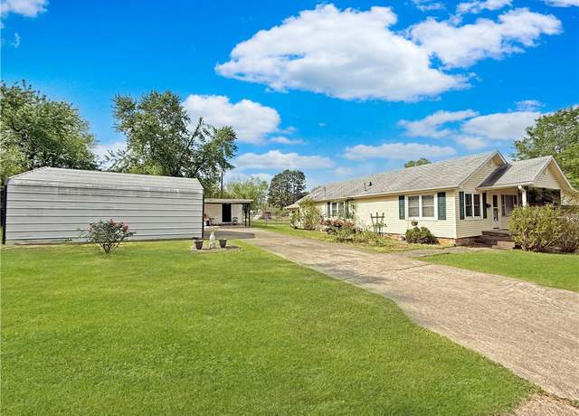Property at 1711 W Cline Rd, Clarksville, AR 72830, 3 beds, 2 baths