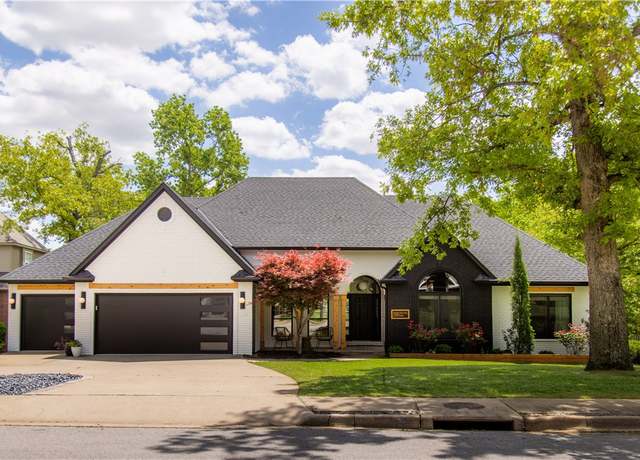 Property at 2906 Red Fox Rdg, Bentonville, AR 72712, 5 beds, 3.5 baths