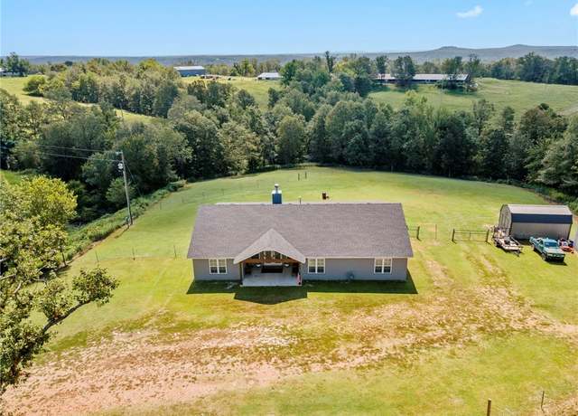 Property at 15030 Butler Rd, Siloam Springs, AR 72761, 3 beds, 2 baths
