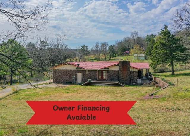 Property at 210 Gaskill St, Huntsville, AR 72740, 3 beds, 2.5 baths