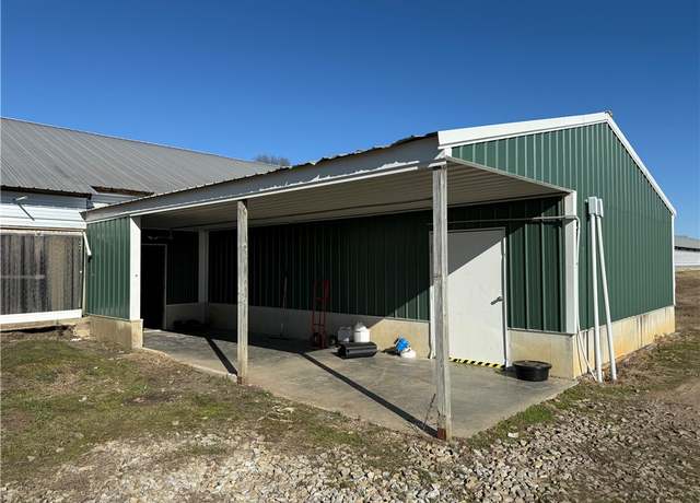 Property at 3021 County Road 2243, Clarksville, AR 72830, 3 beds, 2 baths
