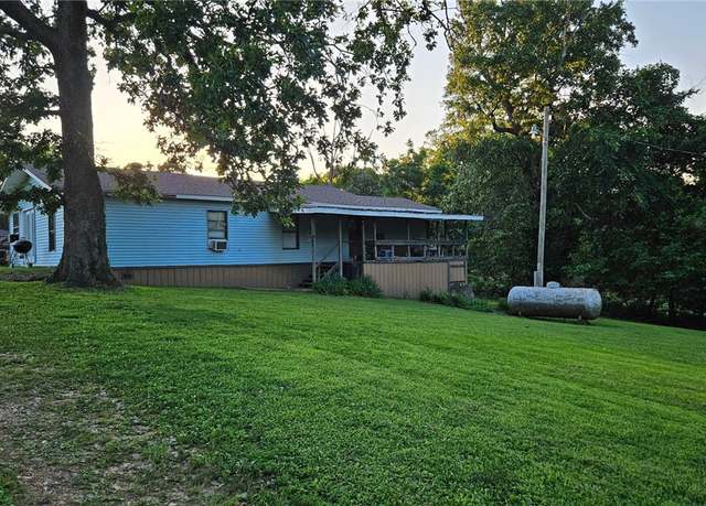 Property at 13909 Buttermilk Springs Rd, Gravette, AR 72736, 3 beds, 2 baths