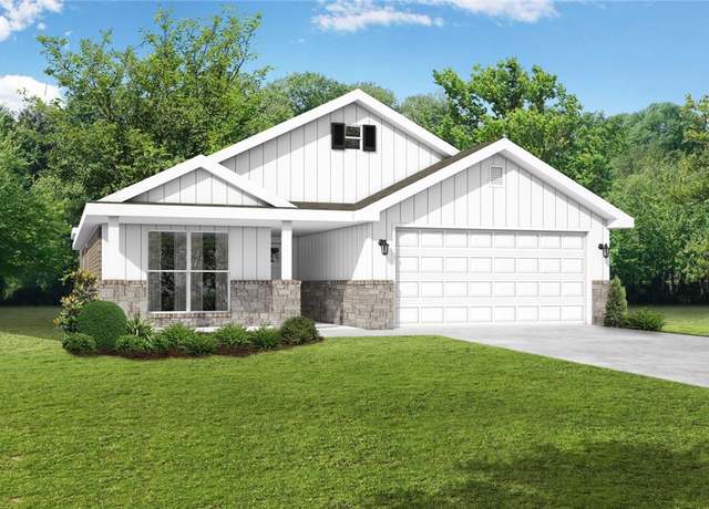 Property at 3600 N Wiley Dr, Siloam Springs, AR 72761, 3 beds, 2 baths