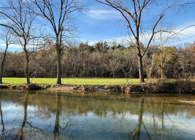 Property at 3855 Madison 8615, Huntsville, AR 72740, 3 beds, 2 baths