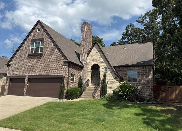 Property at 346 N Ainsley Loop, Fayetteville, AR 72704, 4 beds, 4.5 baths