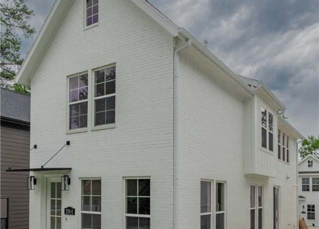 Property at 1222 W James St, Fayetteville, AR 72703, 3 beds, 3.5 baths