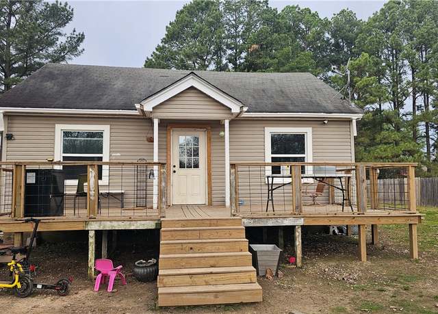 Property at 2024 County Road 3451, Clarksville, AR 72830, 3 beds, 1 bath