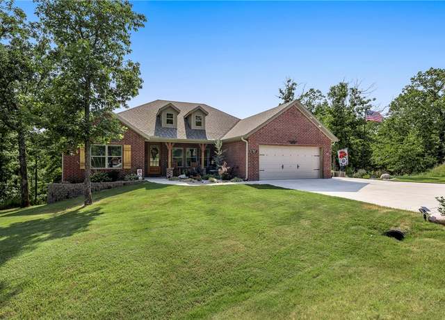 Property at 2 Islay Ln, Bella Vista, AR 72715, 2 beds, 2 baths