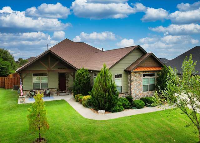 Property at 3750 Whitefish St, Bentonville, AR 72712, 4 beds, 3 baths