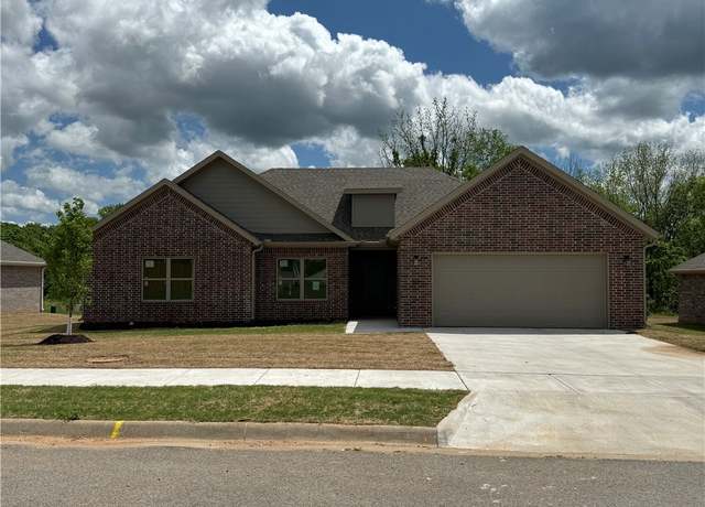 Property at 59 W Watson Ln, Farmington, AR 72730, 3 beds, 2 baths