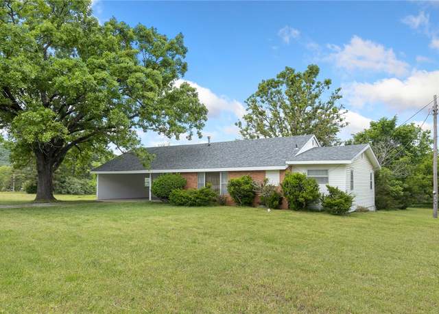 Property at 6610 W 392 Hwy, Harrison, AR 72601, 3 beds, 1 bath