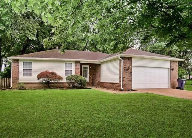 Property at 515 Jenkins Rd, Prairie Grove, AR 72753, 3 beds, 2 baths