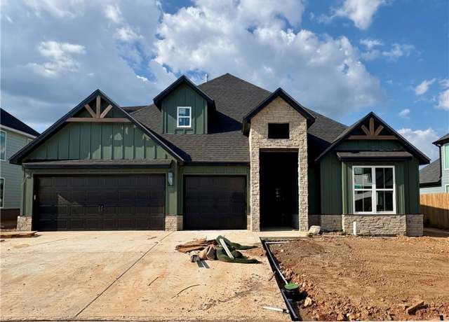 Property at 1220 Red Maple St, Centerton, AR 72719, 4 beds, 3 baths