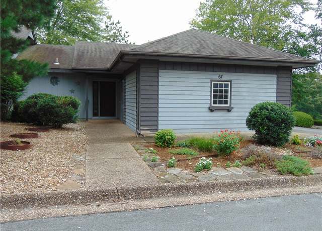 Property at 67 Fairway Dr, Bella Vista, AR 72714, 2 beds, 2 baths