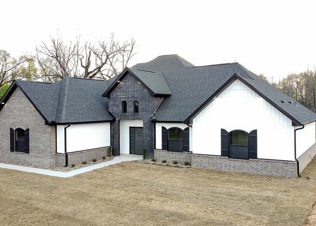 Property at 711 Pecan Grove Rd, Alma, AR 72921, 4 beds, 3.5 baths