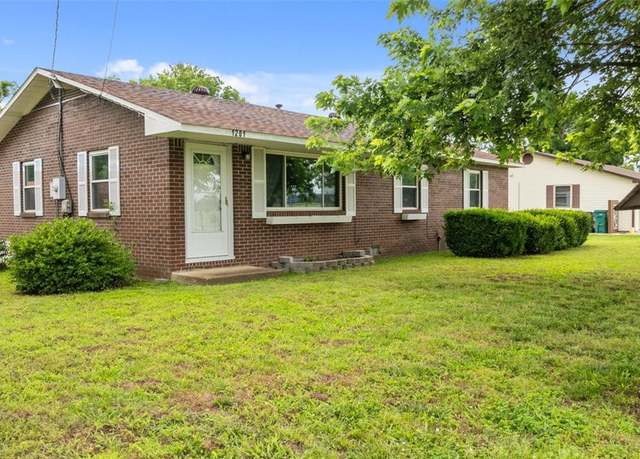 Property at 1201 S 5th St, Rogers, AR 72756, 3 beds, 1.5 baths