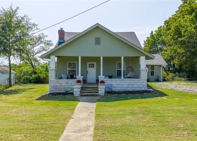 Property at 109 Dorcus St, Roland, OK 74954, 3 beds, 2 baths