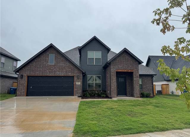 Property at 4801 SW Elderwood St, Bentonville, AR 72713, 4 beds, 2.5 baths