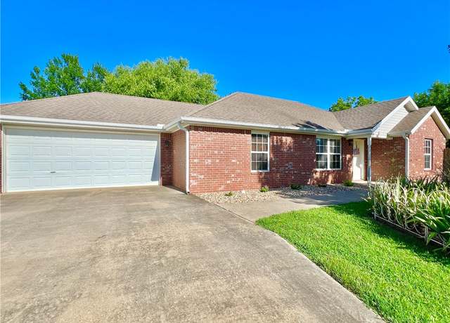 Property at 1459 Frisco Track Trce, Elkins, AR 72727, 3 beds, 2 baths