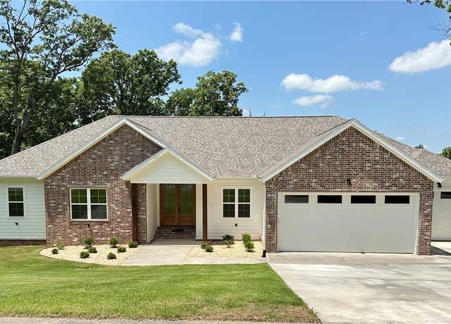 Property at 738 Cardin Spur, Pea Ridge, AR 72751, 4 beds, 3 baths